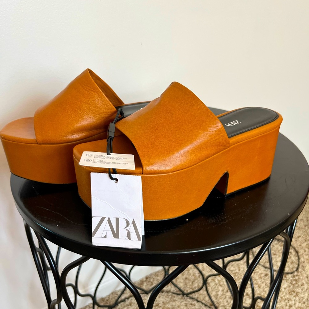 New ZARA Leather 3” Platform Sandals | Size 6